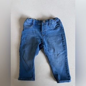 HM, 12-18 month super soft toddler blue jean. Like new condition!